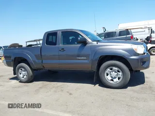 2014 Toyota Tacoma PreRunner with VIN 5TFTU4GN2EX063433, listed as a IAAI auction lot 42550709 with 167,990 mi miles and . Bid and sale history available at DreamBid. Image 13.
