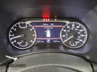 2025 Nissan Sentra SV z VIN 3N1AB8CV7SY231851, wystawiony jako Copart lot #59212925 z przebiegiem 13 771 mil mil oraz Czysty tytuł • Clean title. Historia ofert i sprzedaży dostępna na DreamBid. Obrazek 9.