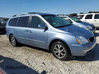 2014 Kia Sedona LX with VIN KNDMG4C77E6568411, listed as a Copart auction lot 77210434 with 36,145 mi miles and Salvage Title. Bid and sale history available at carsss.com. Image 4.