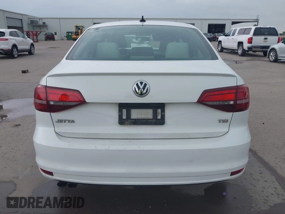 2016 Volkswagen Jetta Sport z VIN 3VWD17AJ1GM334234, wystawiony jako IAAI lot #42299618 z przebiegiem 86 143 mil mil oraz . Historia ofert i sprzedaży dostępna na DreamBid. Obrazek 16.