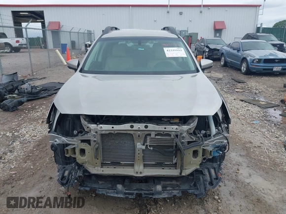 2018 Subaru Outback Premium with VIN 4S4BSAFC4J3218304, listed as a IAAI auction lot 42335512 with 91,320 mi miles and . Bid and sale history available at DreamBid. Image 13.