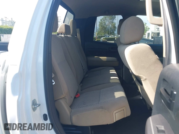 2012 Toyota Tundra с VIN 5TFRM5F17CX039933, выставлен на аукционе IAAI как лот 42158915 с пробегом 146 079 миль миль и . История ставок и продаж доступна на DreamBid. Изображение 8.