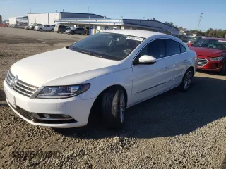 2014 Volkswagen CC Sport with VIN WVWBP7AN3EE501112, listed as a Copart auction lot 87053414 with 102,350 mi miles and Salvage Title. Bid and sale history available at carsss.com. Image 1.