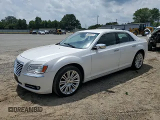 2012 Chrysler 300 Limited with VIN 2C3CCACG9CH138465, listed as a Copart auction lot 60058435 with 33,054 mi miles and Non repairable. Bid and sale history available at DreamBid. Image 1.