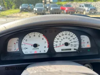 2002 Toyota Tacoma z VIN 5TEPM62N42Z897969, wystawiony jako Copart lot #60794585 z przebiegiem 138 463 mil mil oraz Czysty tytuł • Clean title. Historia ofert i sprzedaży dostępna na DreamBid. Obrazek 9.
