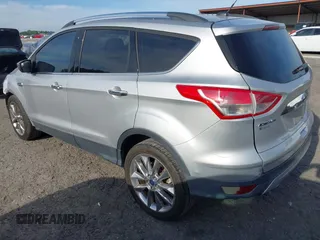 2016 Ford Escape SE with VIN 1FMCU0GX1GUB29903, listed as a IAAI auction lot 42066559 with 156,689 mi miles and . Bid and sale history available at carsss.com. Image 3.