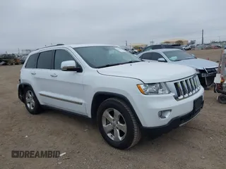 2013 Jeep Grand Cherokee Overland with VIN 1C4RJFCT1DC525098, listed as a IAAI auction lot 41593500 with 80,412 mi miles. Bid and sale history available at carsss.com. Image 13.