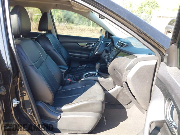 2015 Nissan Rogue SL with VIN 5N1AT2MV0FC879838, listed as a IAAI auction lot 42144778 with 200,965 mi miles. Bid and sale history available at carsss.com. Image 5.