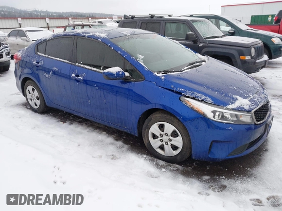 2017 Kia Forte LX with VIN 3KPFK4A7XHE057087, listed as a IAAI auction lot 41633624 with 82,829 mi miles. Bid and sale history available at carsss.com. Image 1.