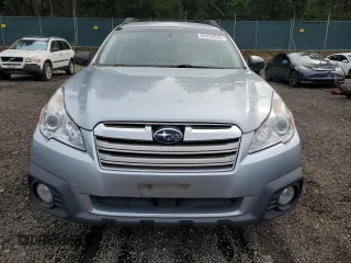 2014 Subaru Outback 2.5i with VIN 4S4BRBAC2E3232233, listed as a Copart auction lot 52830545 with 203,359 mi miles and Clean Title. Bid and sale history available at carsss.com. Image 5.
