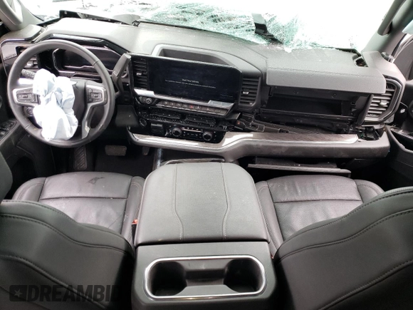 2024 Chevrolet Silverado 3500HD LTZ with VIN 1GC4YUEY6RF324547, listed as a Copart auction lot 47469565 with 14,958 mi miles and Salvage Title. Bid and sale history available at carsss.com. Image 8.