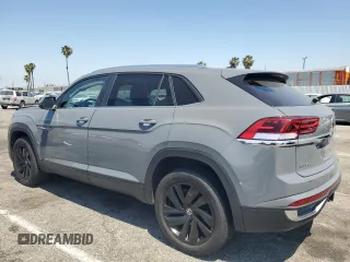 2023 Volkswagen Atlas SE z VIN 1V2JE2CAXPC216712, wystawiony jako Copart lot #58608325 z przebiegiem 22 649 mil mil oraz Szkoda całkowita • Salvage title. Historia ofert i sprzedaży dostępna na DreamBid. Obrazek 2.