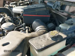 1994 Ford F-250 с VIN 1FTHX25K6RKA07136, выставлен на аукционе IAAI как лот 43145302 с пробегом 180 417 миль миль и . История ставок и продаж доступна на DreamBid. Изображение 20.