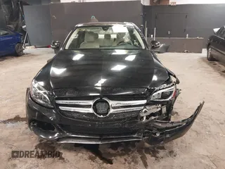 2017 Mercedes-Benz C 300 with VIN 55SWF4KBXHU179660, listed as a IAAI auction lot 41054039 with 78,032 mi miles and . Bid and sale history available at carsss.com. Image 13.