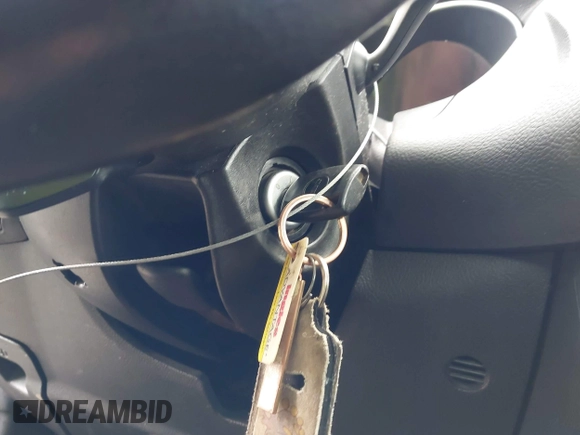 2012 Ford Focus SE с VIN 1FAHP3F21CL460902, выставлен на аукционе IAAI как лот 42482808 с пробегом 147 576 миль миль и . История ставок и продаж доступна на DreamBid. Изображение 11.
