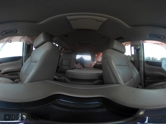 2019 GMC Yukon XL SLT with VIN 1GKS1GKC8KR383694, listed as a IAAI auction lot 41466213 with 128,368 mi miles. Bid and sale history available at carsss.com. Image 19.