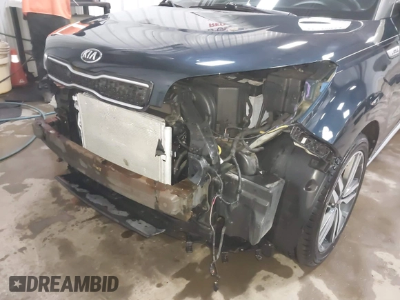 2018 Kia Soul + with VIN KNDJP3A54J7615526, listed as a IAAI auction lot 41745034 with 58,460 mi miles. Bid and sale history available at carsss.com. Image 6.