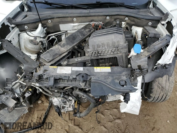 2021 Volkswagen Atlas SE with VIN 1V2PR2CAXMC568005, listed as a Copart auction lot 43013455 with 58,736 mi miles and Salvage title. Bid and sale history available at DreamBid. Image 14.
