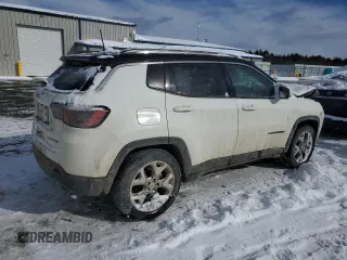 2020 Jeep Compass Limited z VIN 3C4NJCCB8LT108486, wystawiony jako Copart lot #44575565 z przebiegiem Nie podano mil oraz Szkoda całkowita • Salvage title. Historia ofert i sprzedaży dostępna na DreamBid. Obrazek 3.