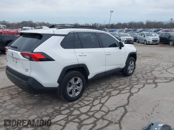 2023 Toyota RAV4 XLE with VIN 2T3P1RFV5PW350751, listed as a IAAI auction lot 41701062 with 32,607 mi miles. Bid and sale history available at carsss.com. Image 4.