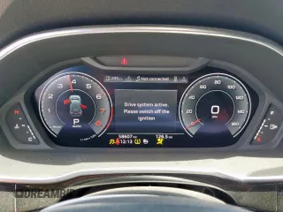 2020 Audi Q3 S line Prestige with VIN WA1FECF33L1043433, listed as a Copart auction lot 61084885 with 58,607 mi miles and Salvage title. Bid and sale history available at DreamBid. Image 9.