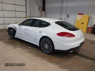 2016 Porsche Panamera 4 z VIN WP0AA2A71GL000087, wystawiony jako IAAI lot #41435476 z przebiegiem 103 537 mil mil oraz . Historia ofert i sprzedaży dostępna na DreamBid. Obrazek 3.