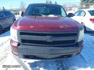 2008 Chevrolet Silverado 1500 LTZ with VIN 3GCEK13338G277180, listed as a IAAI auction lot 41628926 with 242,920 mi miles. Bid and sale history available at carsss.com. Image 12.