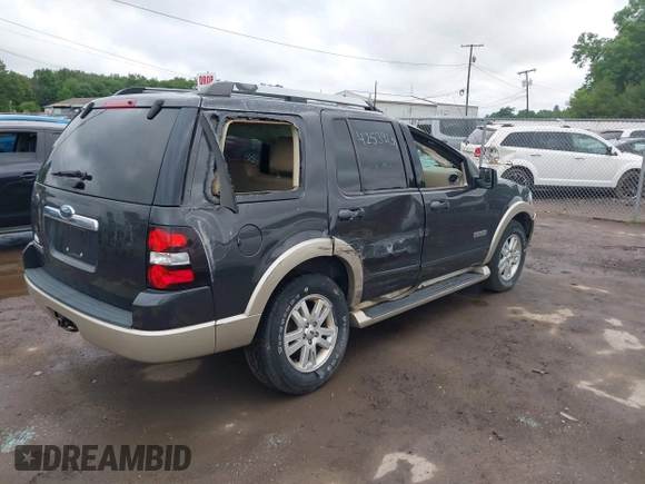 2007 Ford Explorer Eddie Bauer с VIN 1FMEU64EX7UA41639, выставлен на аукционе IAAI как лот 42539231 с пробегом Не указан миль и . История ставок и продаж доступна на DreamBid. Изображение 4.