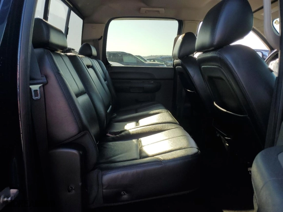 2012 Chevrolet Silverado 1500 LT with VIN 3GCPKSE78CG207326, listed as a Copart auction lot 48626425 with 225,700 mi miles and Salvage Title. Bid and sale history available at carsss.com. Image 10.