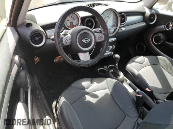 2007 MINI Hardtop S with VIN WMWMF73567TV31953, listed as a Copart auction lot 56395375 with 80,709 mi miles and Clean Title. Bid and sale history available at DreamBid. Image 8.