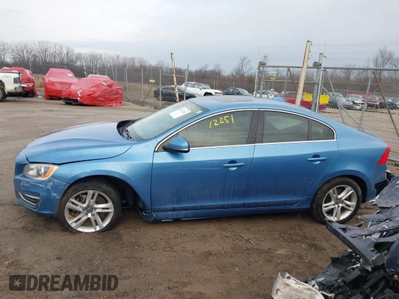 2014 Volvo S60 T5 z VIN YV1612FH1E2274829, wystawiony jako IAAI lot #41712251 z przebiegiem 87 269 mil mil oraz . Historia ofert i sprzedaży dostępna na DreamBid. Obrazek 14.