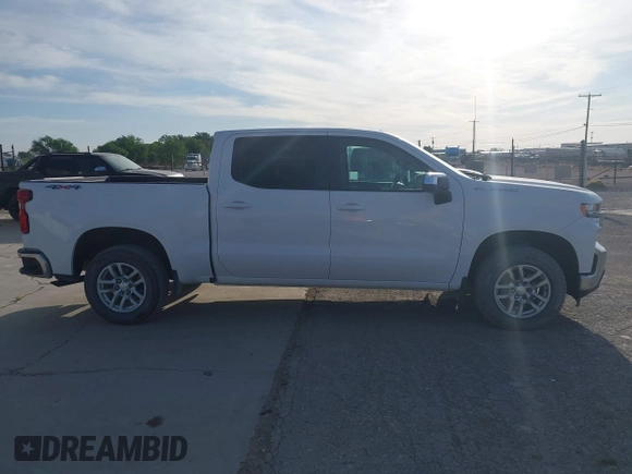 2019 Chevrolet Silverado 1500 LT with VIN 3GCUYDED5KG111414, listed as a IAAI auction lot 42059458 with 162,238 mi miles. Bid and sale history available at carsss.com. Image 13.