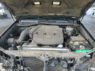 2007 Toyota 4Runner SR5 with VIN JTEBU14R878104108, listed as a Copart auction lot 48726835 with 226,889 mi miles and Salvage Title. Bid and sale history available at carsss.com. Image 13.