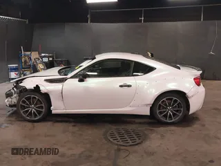 2017 Toyota 86 with VIN JF1ZNAA16H8710674, listed as a IAAI auction lot 41698660 with 120,000 mi miles. Bid and sale history available at carsss.com. Image 15.