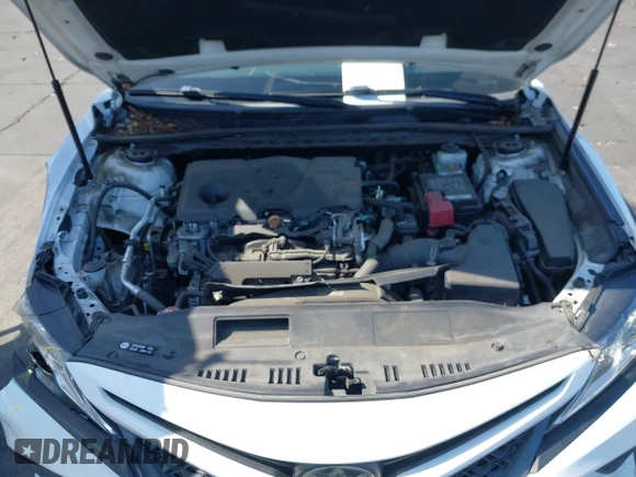 2020 Toyota Camry SE z VIN 4T1G11AK3LU312906, wystawiony jako IAAI lot #42370015 z przebiegiem 67 382 mil mil oraz . Historia ofert i sprzedaży dostępna na DreamBid. Obrazek 10.