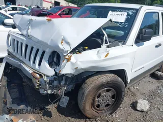 2013 Jeep Patriot Sport z VIN 1C4NJPBA4DD130489, wystawiony jako IAAI lot #42270017 z przebiegiem 165 773 mil mil oraz . Historia ofert i sprzedaży dostępna na DreamBid. Obrazek 6.