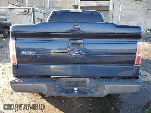 2014 Ford F-150 XL with VIN 1FTFW1ET0EKG53523, listed as a Copart auction lot 85695274 with 179,882 mi miles and Salvage Title. Bid and sale history available at carsss.com. Image 6.