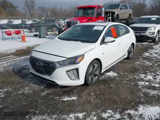 2020 Hyundai Ioniq Hybrid SEL with VIN KMHC85LC4LU239732, listed as a IAAI auction lot 41002757 with NaN miles. Bid and sale history available at carsss.com. Image 17.