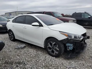 2019 Kia Forte LXS z VIN 3KPF24ADXKE011207, wystawiony jako Copart lot #80831034 z przebiegiem 90 727 mil mil oraz Szkoda całkowita • Salvage title. Historia ofert i sprzedaży dostępna na DreamBid. Obrazek 4.
