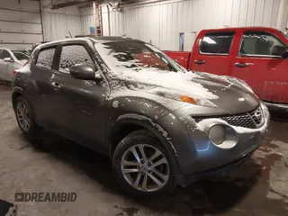2011 Nissan Juke SL with VIN JN8AF5MVXBT024916, listed as a IAAI auction lot 41562770 with 175,256 mi miles. Bid and sale history available at carsss.com. Image 1.