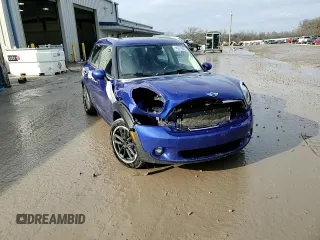 2015 MINI Countryman with VIN WMWZB3C55FWR45801, listed as a Copart auction lot 46671045 with 105,591 mi miles and Clean title. Bid and sale history available at DreamBid. Image 13.