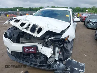 2019 Jeep Cherokee Latitude Plus с VIN 1C4PJMLB9KD114168, выставлен на аукционе IAAI как лот 42499881 с пробегом 99 667 миль миль и . История ставок и продаж доступна на DreamBid. Изображение 6.