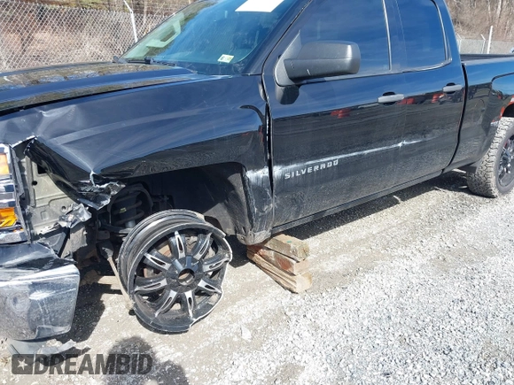 2014 Chevrolet Silverado 1500 LT with VIN 1GCVKREH4EZ338281, listed as a IAAI auction lot 41581754 with 126,786 mi miles and . Bid and sale history available at DreamBid. Image 6.