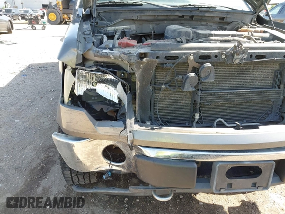 2010 Ford F-150 XL with VIN 1FTFW1EV4AFC71127, listed as a IAAI auction lot 42010892 with 196,586 mi miles and . Bid and sale history available at carsss.com. Image 18.