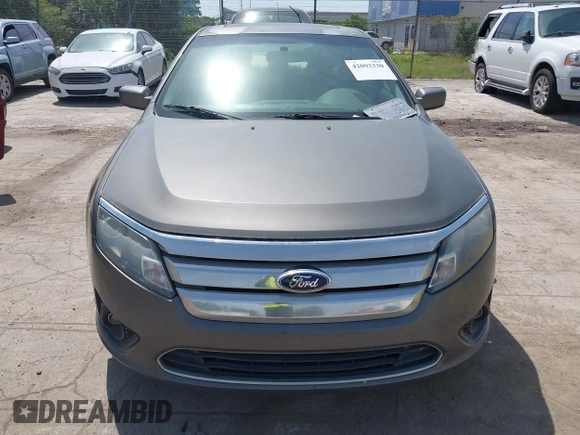 2012 Ford Fusion SE with VIN 3FAHP0HA4CR203446, listed as a IAAI auction lot 42093330 with 185,703 mi miles. Bid and sale history available at carsss.com. Image 6.