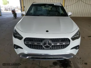 2025 Mercedes-Benz GLA with VIN W1N4N4GB8SJ653442, listed as a Copart auction lot 52631645 with 2,538 mi miles and Salvage Title. Bid and sale history available at carsss.com. Image 5.