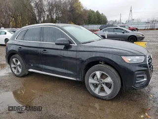 2024 Audi Q5 Komfort with VIN WA1AAAFY9R2001227, listed as a Copart auction lot 80048624 with 11,402 mi miles and Salvage Title. Bid and sale history available at carsss.com. Image 4.