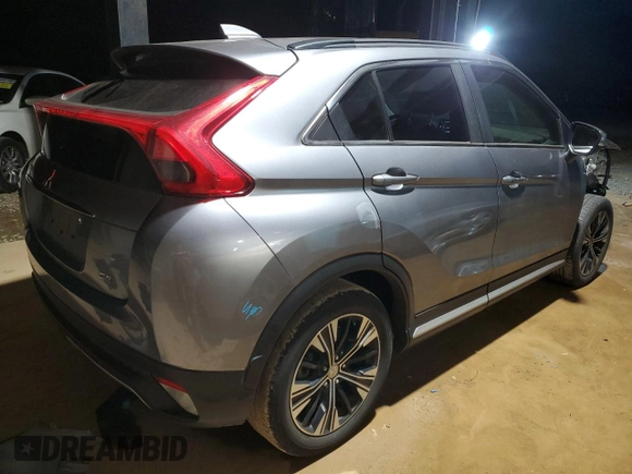 2020 Mitsubishi Eclipse Cross SE with VIN JA4AS5AA2LZ017086, listed as a Copart auction lot 87841555 with 37,545 mi miles and Salvage title. Bid and sale history available at DreamBid. Image 3.