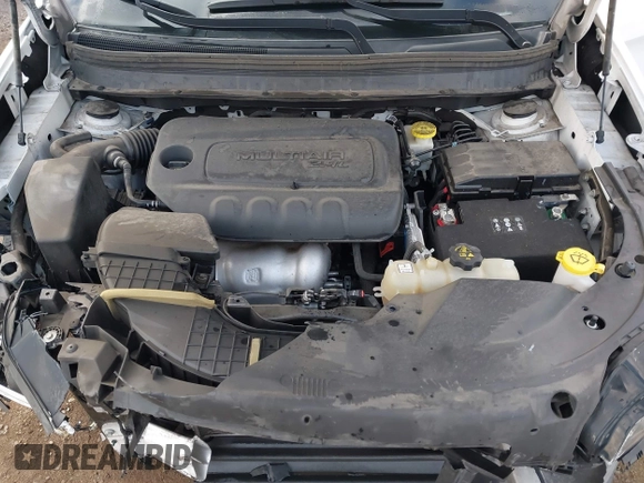 2019 Jeep Cherokee Latitude Plus with VIN 1C4PJMLB9KD453979, listed as a IAAI auction lot 41413997 with 70,664 mi miles and . Bid and sale history available at DreamBid. Image 10.