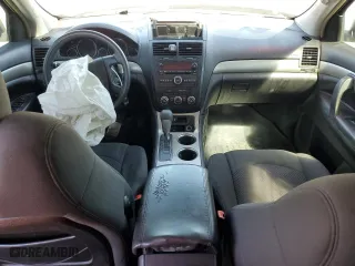 2008 Saturn Outlook XE with VIN 5GZER13738J253408, listed as a Copart auction lot 51434725 with 221,738 mi miles and Non Repairable. Bid and sale history available at carsss.com. Image 8.